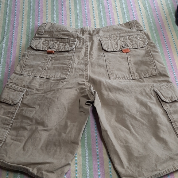Eddie Bauer Boys Shorts - Picture 5 of 6
